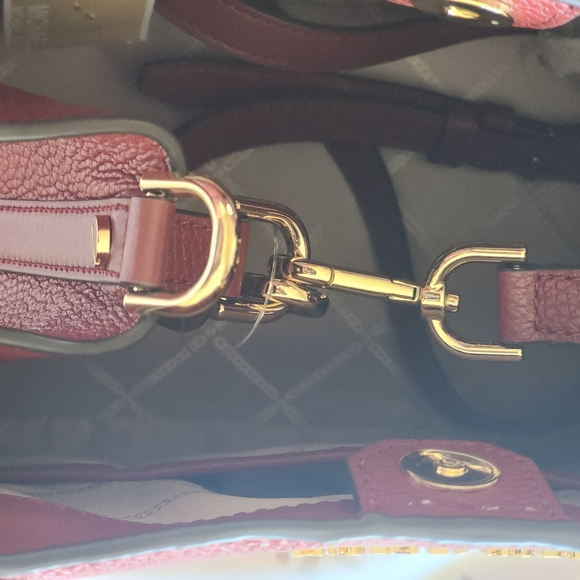 NWT MICHAEL KORS Bedford Legacy Large convertable tote bag - Picture 13 of 14